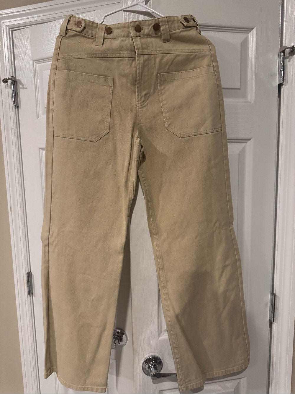 Women’s High-Waist Wide-Leg Jeans in Beige